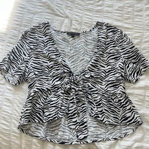 Kendall&Kylie Zebra Print Top